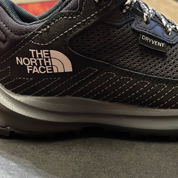 The North Face Youth Fastpack hiker WP TNF Black DryVent - Picture 8 of 10